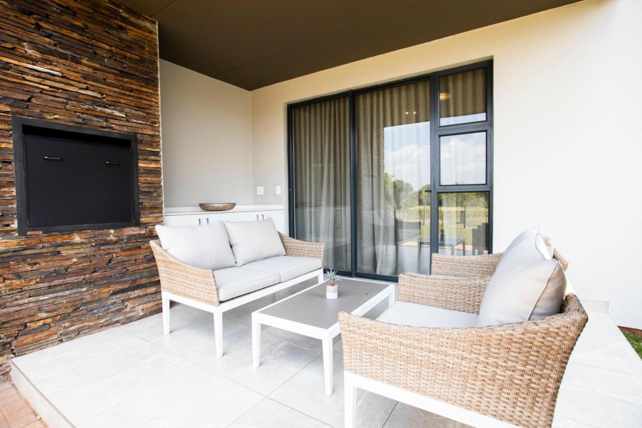 The Serengeti Lodge Kempton Park Exterior foto